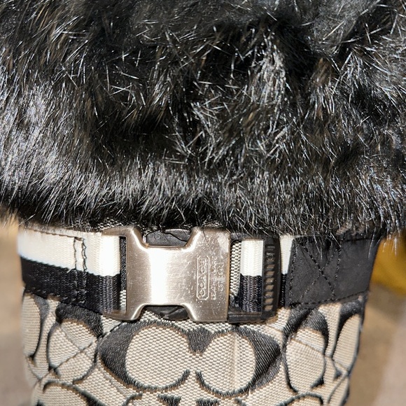 Coach signature Logo Mariette Rabbit Fur snow boots - Picture 3 of 6